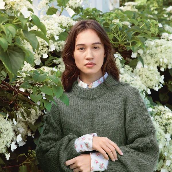T17-07 Fleur peysa