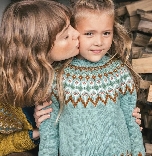 Blómahaf barnapeysa-T13-29