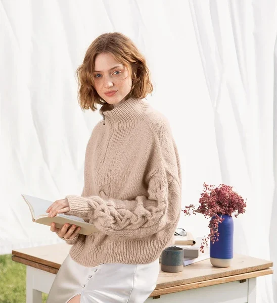 T17-14 Sienna peysa með rennilás