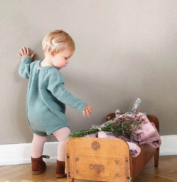 T11-28 Samfella og lausir kragar