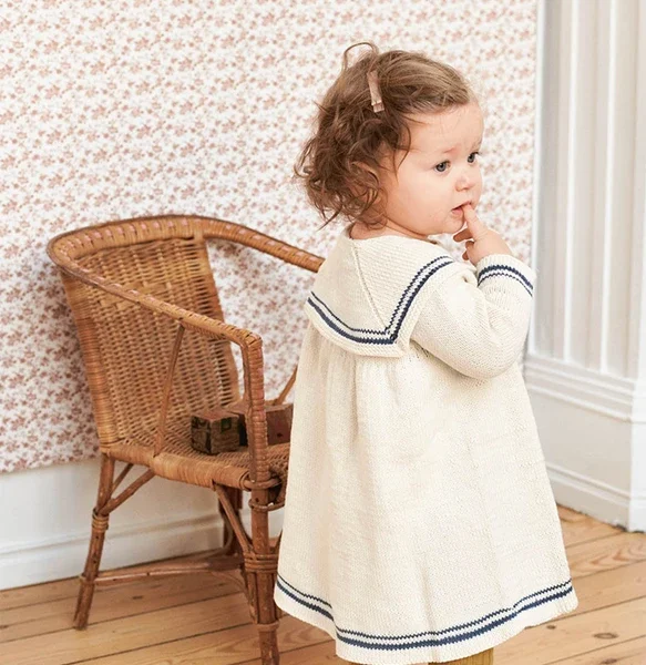 T11-37 Matrósakjóll