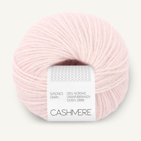 Cashmere 4501 Marsmallow Pink  25gr